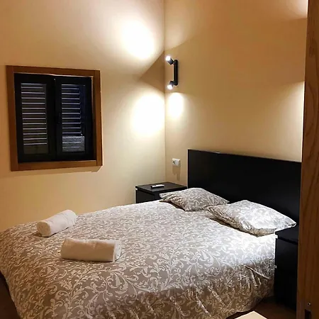 Holiday home Casa Do Henrique